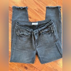 Kancan Denim in grey wash size 28